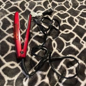 Conair mini hair straightener